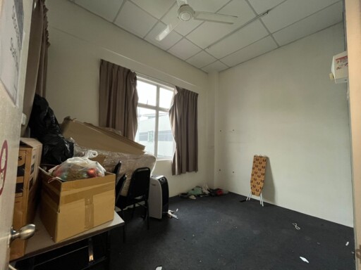 Bandar Uda Utama 2nd Floor Office For Rent