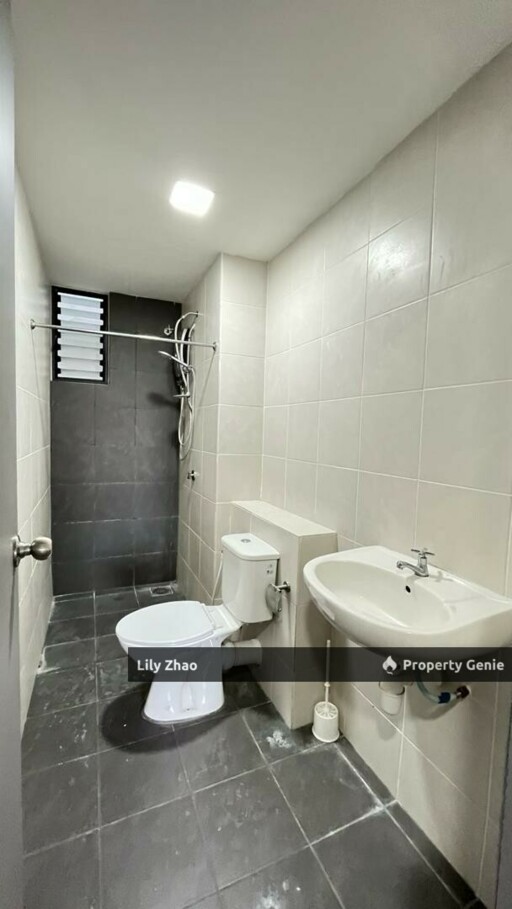 The Garden Condo for Rent / Sale, 20th Floor, 848 Sq ft, 3Bed 2Bath Renovated, Bundusan, Penampang, Kota Kinabalu