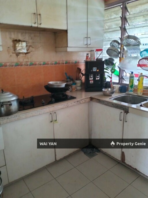 Sri Petaling Taman Sri Endah Apartment