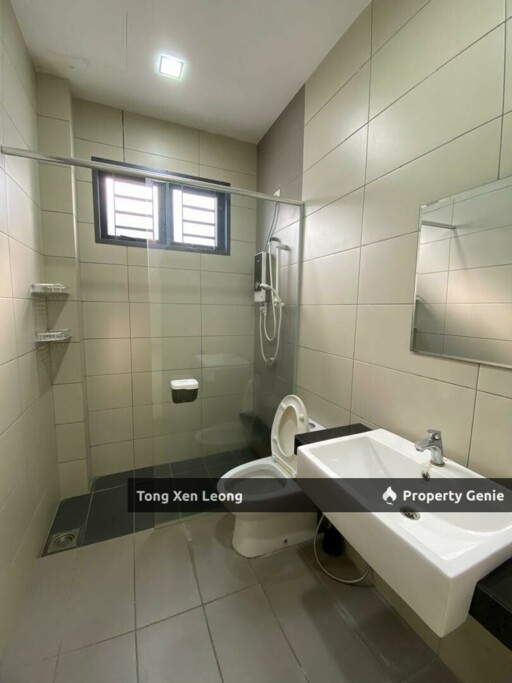 Krubong Bungalow - 4000 Sq Ft Freehold Family Home
