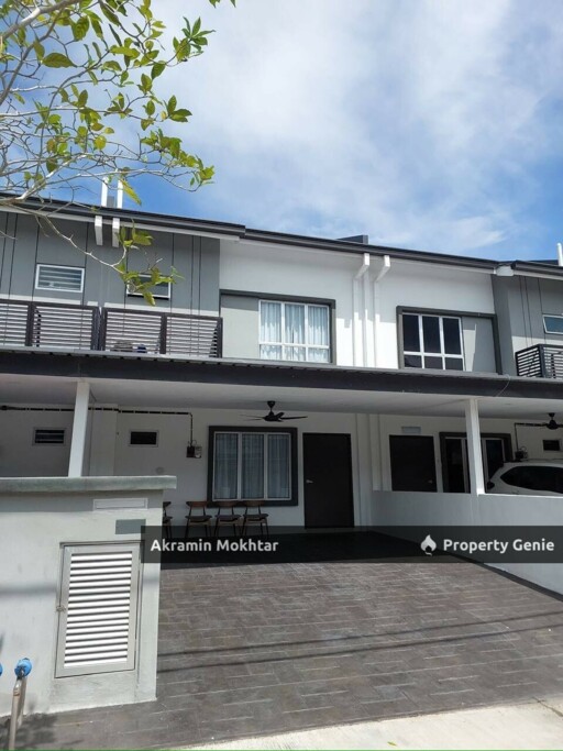 FULLY FURNISHED & RENOVATED | 2 Storey Terrace Intermediate Rentak Perdana LBS, Bandar Puncak Alam