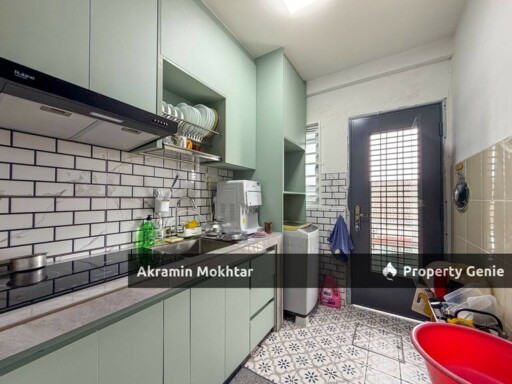 Freehold & Partially Furnished | Double Storey Terrace Kaseh Height, Semenyih