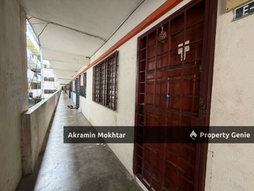 Freehold & 1st Floor | Flat Baiduri Bandar Tasik Kesuma, Semenyih
