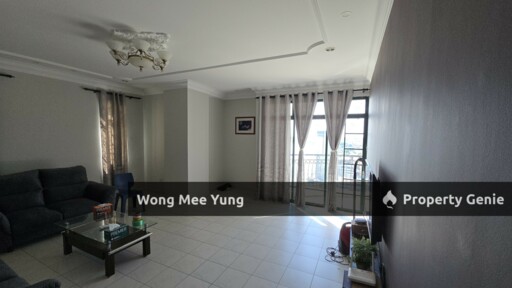 Riverine Emerald Condominium, Jalan Petanak, Kuching