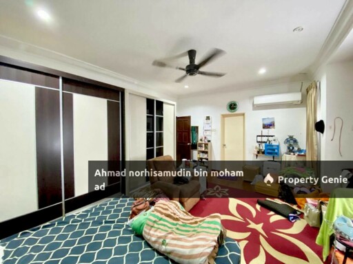 FREEHOLD Corner Lot, Teres 2 Tingkat, Jalan Adang Bukit Jelutong Shah Alam