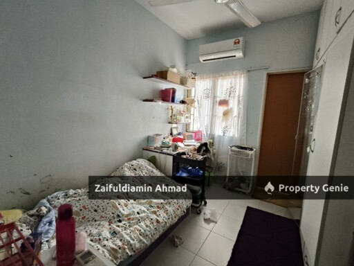 2 Storey Terrace at Tmn Impian Putra Bangi and Facing Surau