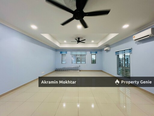 IFRERHOLD, CORNER UNIT & FULLY FIRNISHED | 3 Storey Terrace Taman Universiti, Bangi