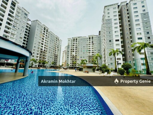 Corner Unit, Renovated & 2 Covered Parking | Sunway Suriamas Condominium, Bandar Sunway Selangor