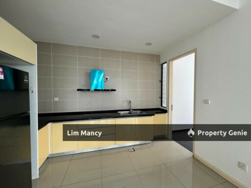 D'Pristine Medini Iskandar Puteri 3+1Bedroom Apartment For Rent