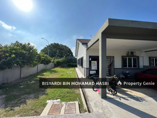 CORNER LOT SINGLE STOREY SEMI DETACHED, TAMAN SRI RAMPAI SEKSYEN 30 SHAH ALAM .