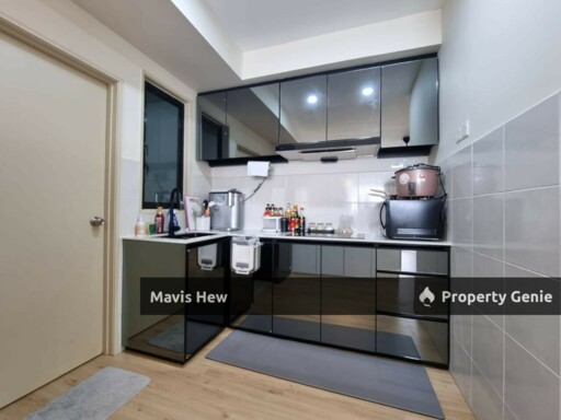 For Rent, Pangsapuri Impian Jauhar, Near Midvalley, 2 Carpark, WiFi, Fully Furnished