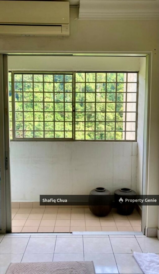 Well Kept 3 Bedroom Unit 1 Car Park Flora Damansara Apartment For Sale