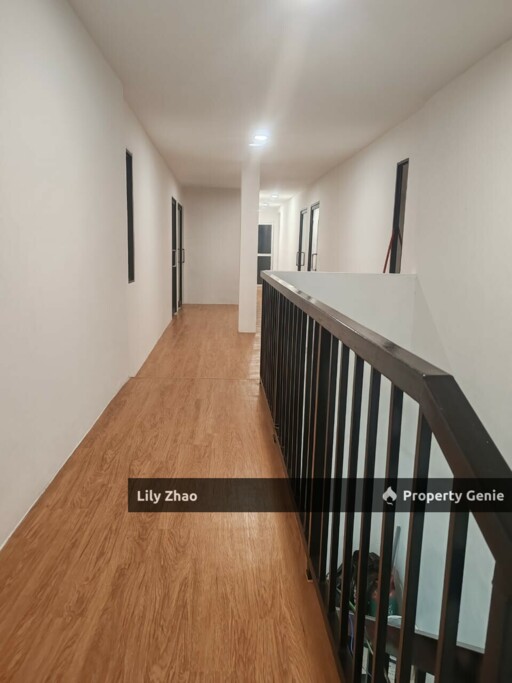 Office Room for Rent, 400 sqft, Private Toilet, Newly Renovated, Prime Area, 2nd Floor Grand Plaza Putatan 5 Town, Kota Kinabalu