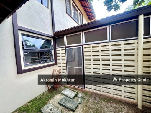 Freehold & Nice Garden | Double Storey Bungalow Kampung Tunku SS1, Petaling Jaya