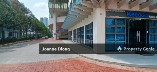 PJ Mid Town Ground Floor Corner Shop