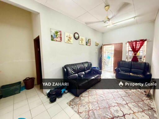 Seksyen 30, Shah Alam | 1-Storey Terrace 4 Bedrooms | RM379K - Nearby School & Freehold