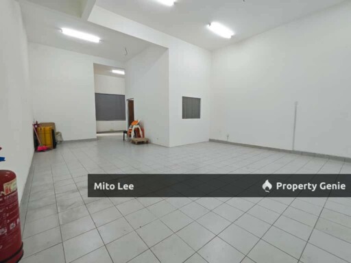 Bandar Uda Utama Ground Floor Shop For Rent!!