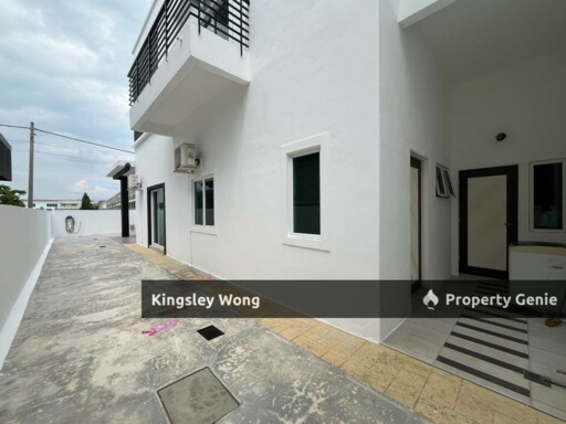 Tasek Square Freehold Double Storey Cluster Semi  D Gated Guarded Unblock View Near Chemor Klebang