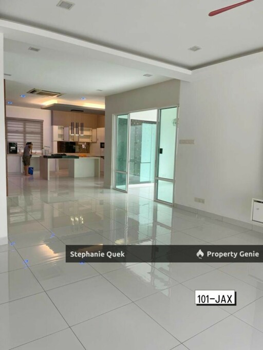 3 Storey Corner Superlink House For Rent Or Sale @ Anjung Sari Setia Alam Gated Guarded Fully Extended Renovated