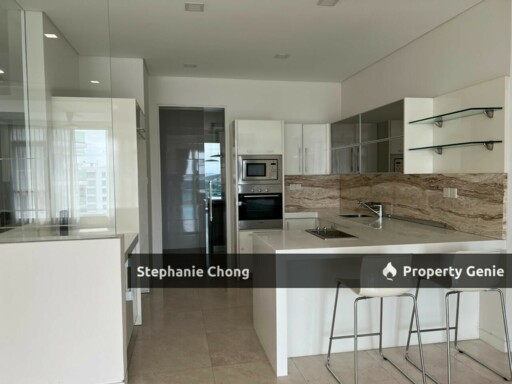 Luxury Living: Spacious Duplex in Mont Kiara Family-Friendly
