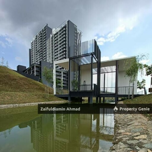 3-Bedroom Residensi Adelia in Bangi Avenue, Close to Education Hubs