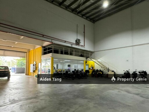 Impian Emas Semi D Factory (Fully Covered with Awning)