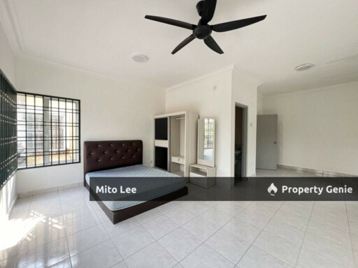 2-Storey Corner Lot @ Seri Alam for Rent!!