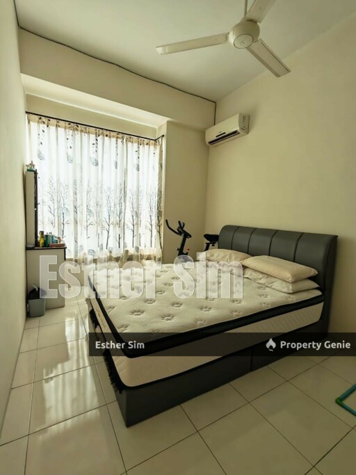 Carissa Park Condominium
