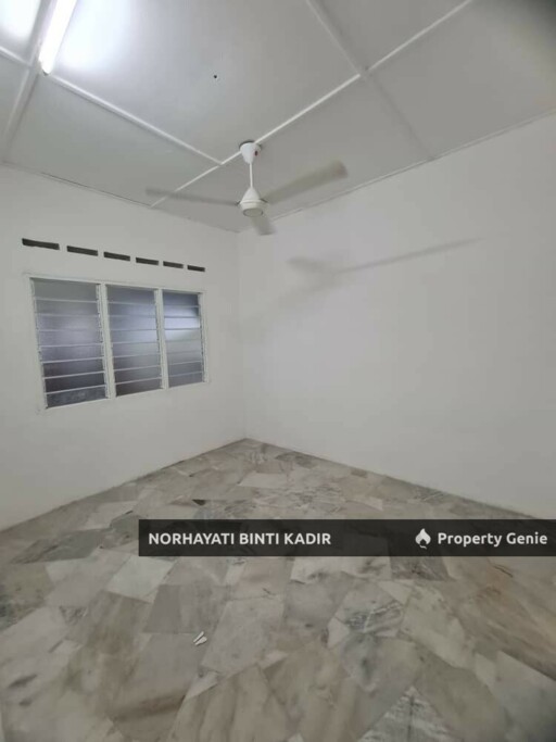 (RENOVATED) SINGLE STOREY TERRACE LORONG SERI MAHKOTA 34, BATU 12, JALAN GAMBANG