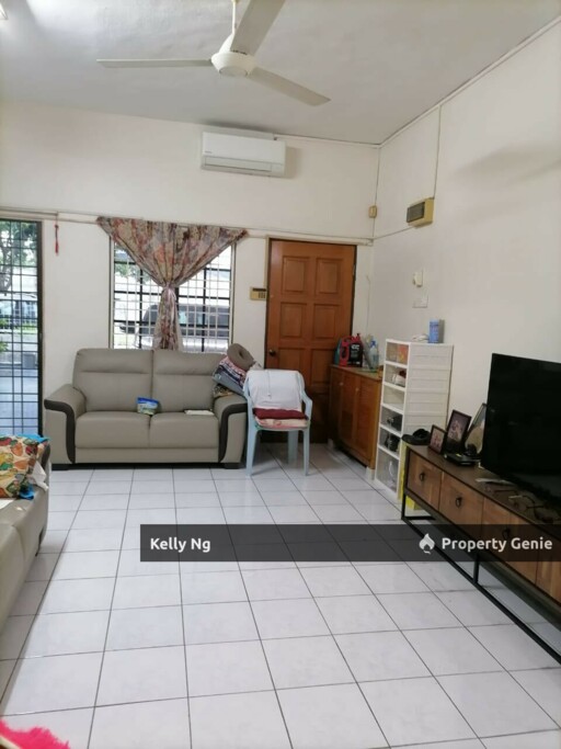 Double Sty House At Bayu Perdana For Sale