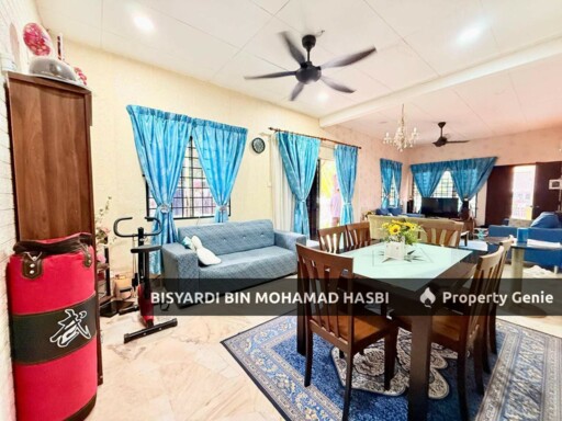 FREEHOLD 4,273SQ. FT Corner Lot Single Storey Warisan Puteri Seremban.