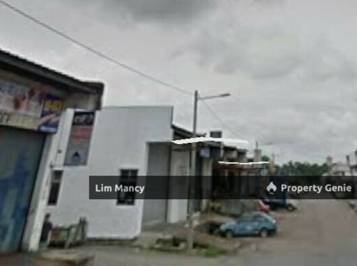 Jalan Perdagangan @Taman Universiti One and Half Terrace Endlot Factory