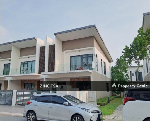 OnePark @ Taman Semenyih Idaman Freehold 2 Storey Terrace Auction | End Lot | 4R4B | Save RM 194K