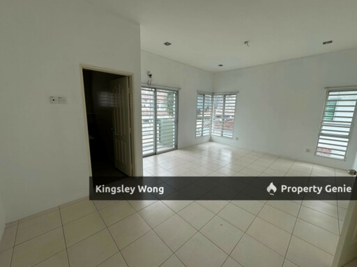 Ipoh Garden East Double Storey Inter Corner House 4 Rooms 3 Bathrooms Extra 10ft Land Beside