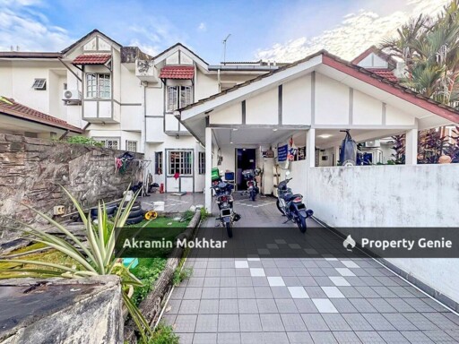 FACING OPEN! Double Storey Terrace Seksyen 9 Shah Alam