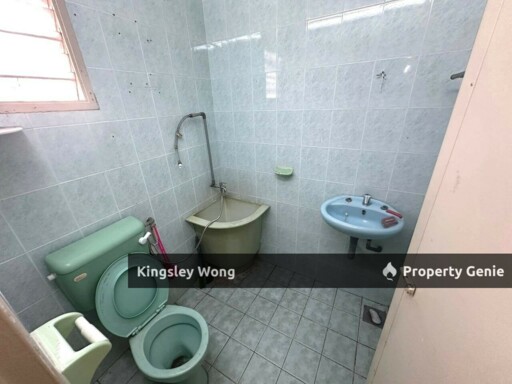 Taman Shatin Single Storey Terrace House 22x70 Near Mall Lotus Pengkalan Schools