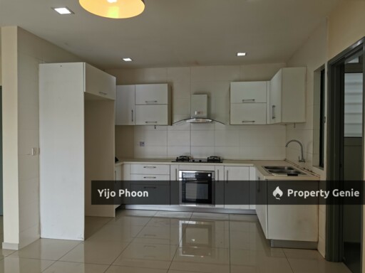 Low Density Condo at Templer Park with 2 Car Park 3 Bedroom+ 3 Bathroom