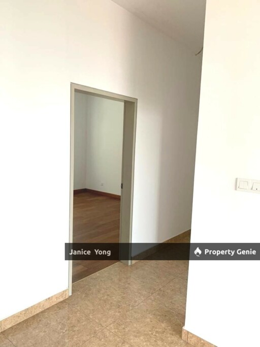 Laguna Heights Condominium @ Perling