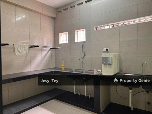 Desa Cemerlang (2 Storey Terrace House For Sale)