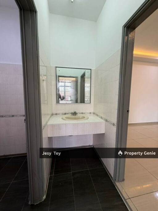 Bandar Sri Alam Double Storey Corner Lot For Sales