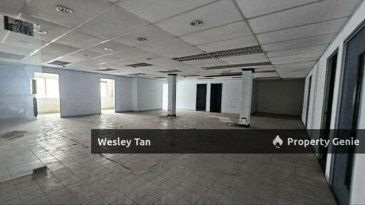 Melaka Raya 3 Commercial Adjoining Shops 66x70 Main Road with Parking
