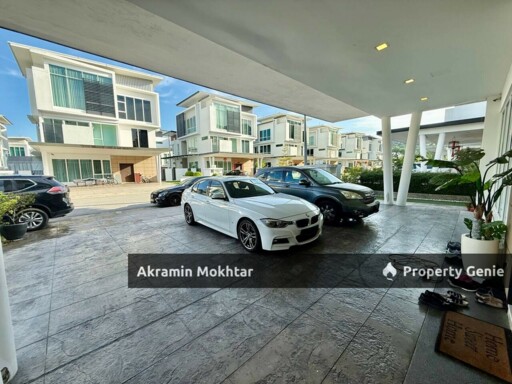 Freehold & Fully Furnished | Bungalow 3 Storey Jacaranda Residence, Cyberjaya.