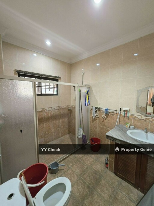 Bercham 2 storey Bungalow For Sale, Great Location, Near wet market, Spacious