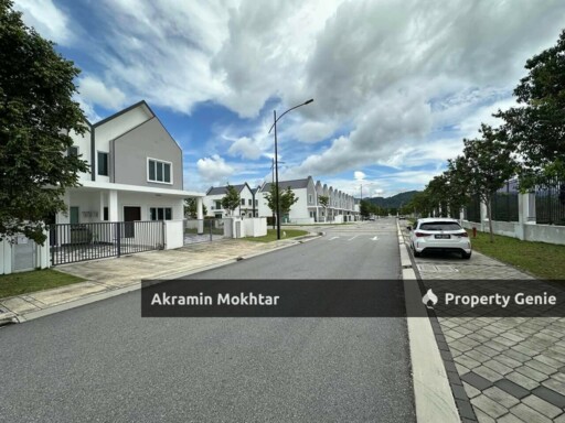 Freehold, Fully Renovated & Fully Furnished | Double Storey Superlink For Sale - Eco Forest, Semenyih