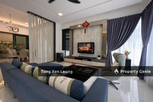 Freehold Bungalow House: Samarinda, 4000 sqft In Krubong