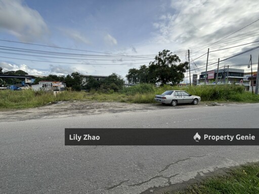 Papar Commercial Land for Rent, Road Side, Corner Lot 8,000 sqft, Papar Square, Papar, Sabah.