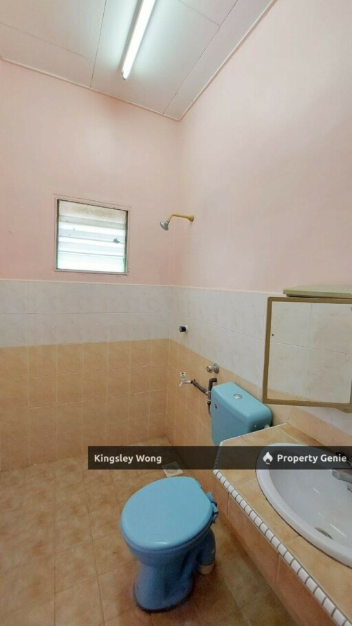 Bercham Utara Double Storey Terrace House Bacis Unit For Rent