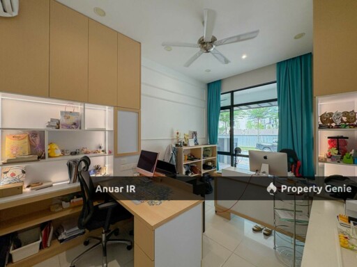 3 Storey Semi D The Park Laman Serdang Taman Bukit Serdang @Seri Kembangan