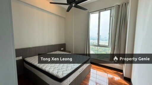Freehold Ocean Condo - Ideal Family Home in Klebang Location