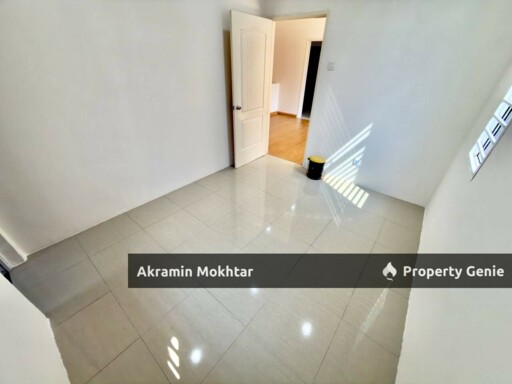 FACING OPEN, END LOT & RENOVATED | 2 Storey Terrace Vista Hill Bandar Mahkota Cheras, Cheras Selangor